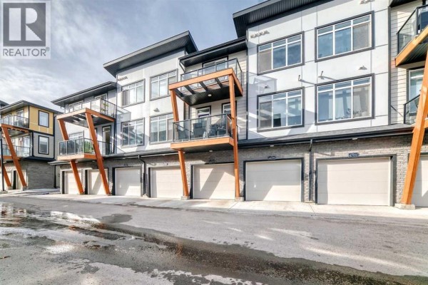 4pc Bathroom - 4697 Seton Drive Se, Calgary, AB T3M3T9 Photo 4