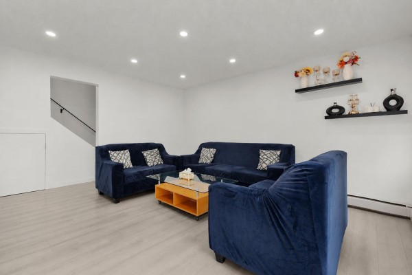 47 9378 122 Street, Surrey, BC V3V4L6 Photo 3