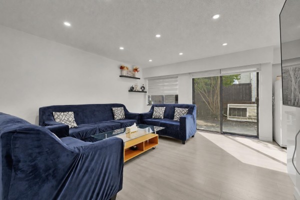 47 9378 122 Street, Surrey, BC V3V4L6 Photo 4