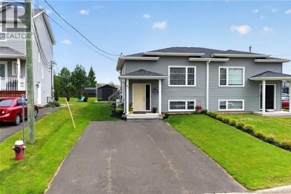 4pc Bathroom - 47 Birchfield Street, Moncton, NB E1G0W7 Photo 2