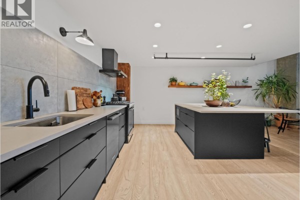 47 E Cordova Street, Vancouver, BC V6A1K3 Photo 5