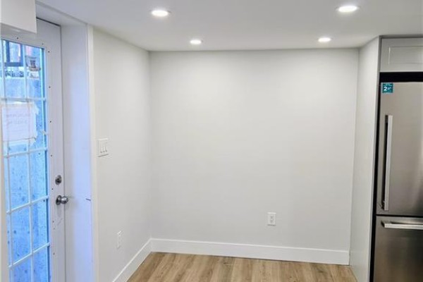 47 Eastvale Place Unit# Basement, Hamilton, ON L8H1N9 Photo 5