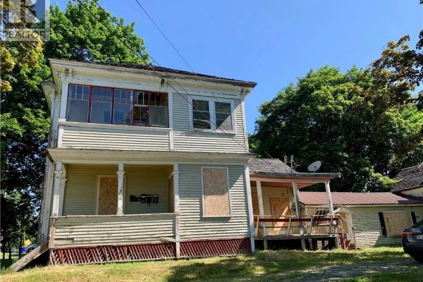 47 Elm Street, St  Stephen, NB, photo 2