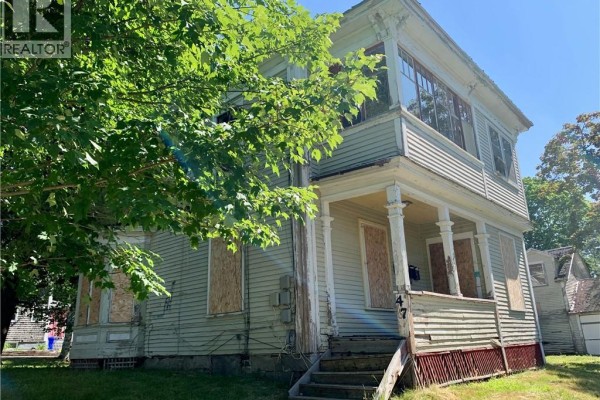 47 Elm Street, St  Stephen, NB E3L2L1 Photo 5