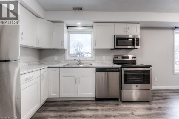 Laundry room - 47 Heiman Street Unit# A, Kitchener, ON N2M3L7 Photo 5