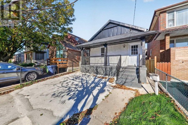 Bedroom - 47 Laurel Avenue, Toronto, ON M1K3J4 Photo 4