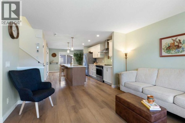 Living room - 47 Legacy Glen Way Se, Calgary, AB T2X4E4 Photo 3