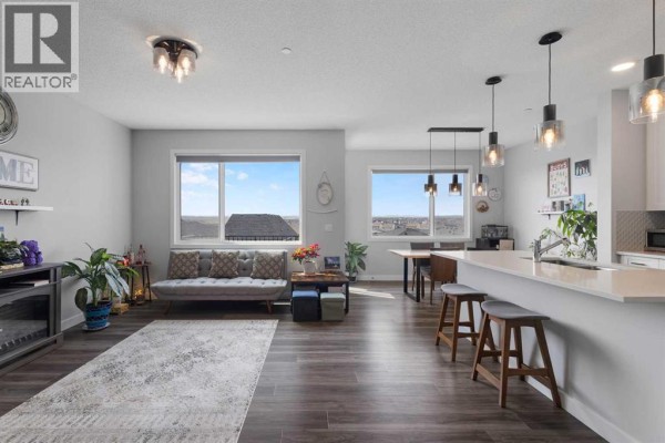 Den - 47 Lucas Terrace Nw, Calgary, AB T3P1P9 Photo 4
