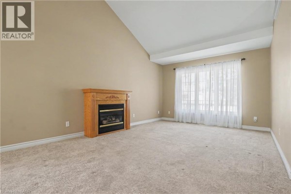 Bedroom - 47 Main St N Street Unit# 14, Waterdown, ON L9H2P7 Photo 5