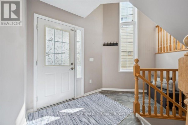 Bedroom - 47 Mccurdy Road, Guelph, ON N1G4Z9 Photo 5