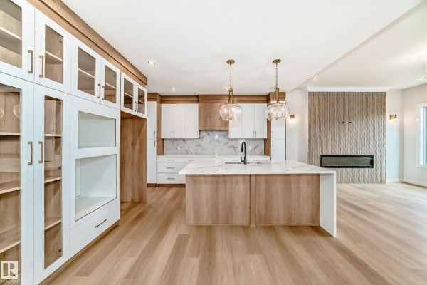 47 Meadowgrove Ln, Spruce Grove, AB, photo 2