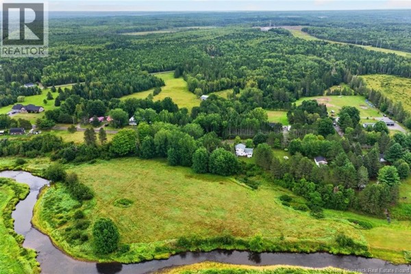 Bonus Room - 47 Mollins Road, Salisbury, NB E4J2W8 Photo 4