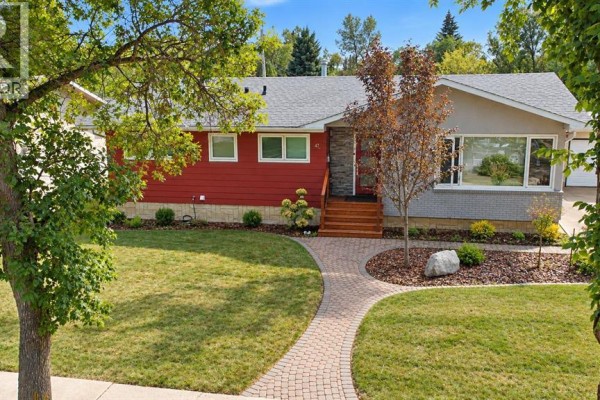 2pc Bathroom - 47 Montcalm Avenue, Camrose, AB T4V2K9 Photo 2