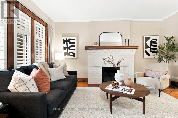 Primary Bedroom - 47 Raymond Avenue, Toronto, ON M6S2B1 Photo 4