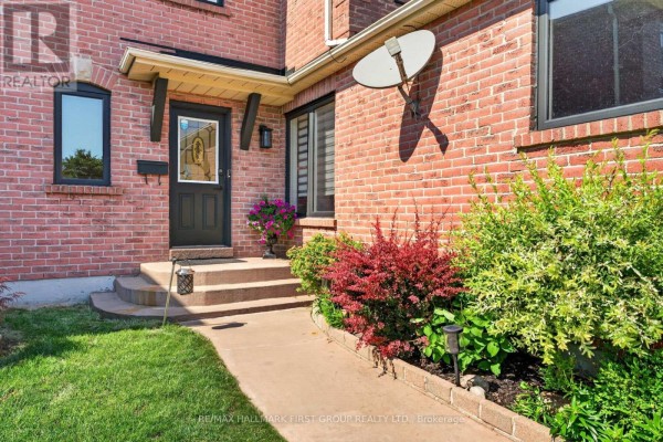 Kitchen - 47 Rollo Drive, Ajax, ON L1S7E2 Photo 3