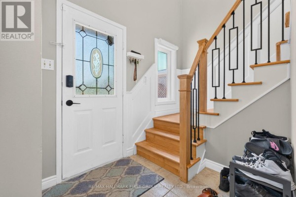 Family room - 47 Rollo Drive, Ajax, ON L1S7E2 Photo 4