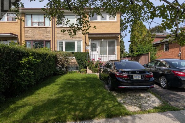 Primary Bedroom - 47 Roywood Drive, Toronto, ON M3A2C8 Photo 4