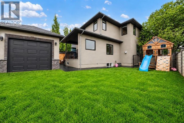 Kitchen - 47 Stratton Place Se, Medicine Hat, AB T1B0G3 Photo 3