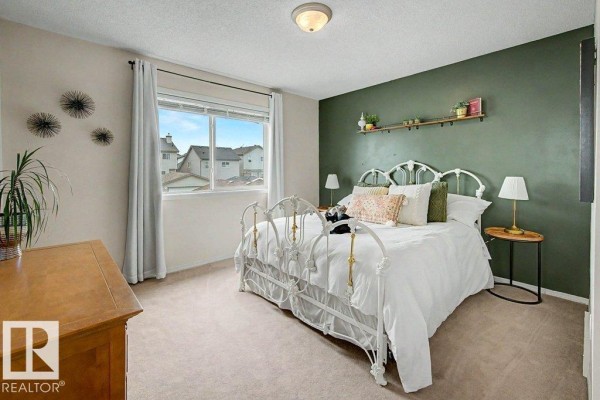 Primary Bedroom - 47 Summerfield Wd, Sherwood Park, AB T8H2P5 Photo 5