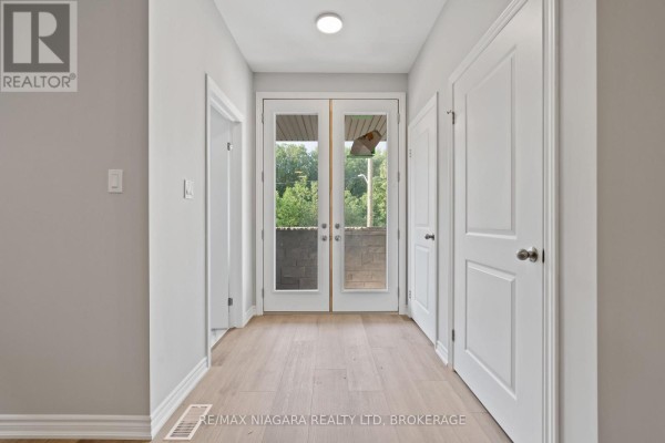 Dining room - 47 Superior Street, Welland, ON L3B3G3 Photo 4