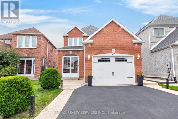 47 Twisted Oak Street, Brampton, ON, photo 2