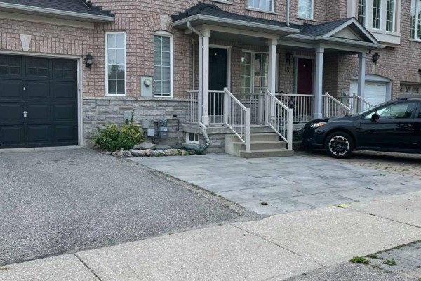 47 Waterton Crescent, Richmond Hill, ON, photo 2