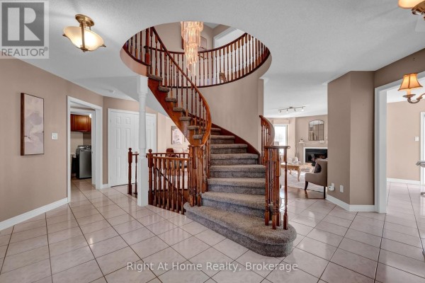 Foyer - 47 Welsh Street, Ajax, ON L1T4A4 Photo 4