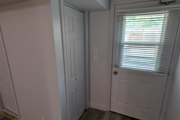 47 West Avenue N, Hamilton, ON L8L5C1 Photo 2