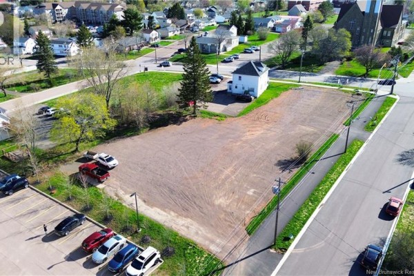 470 Acadie Avenue, Dieppe, NB E1A1H8 Photo 4