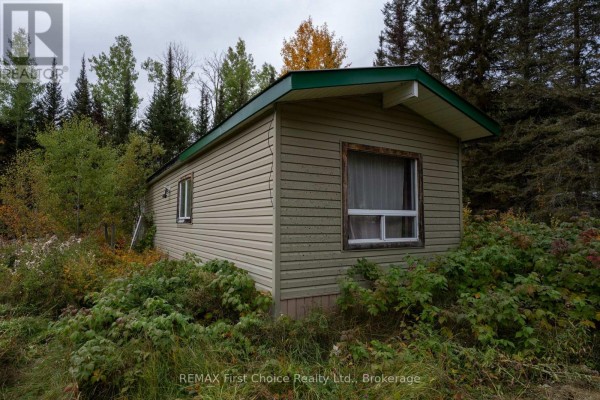 Bathroom - 470 Auto Road, Thunder Bay Remote Area, ON P0T1X0 Photo 3