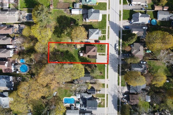 Aerial view of single-family home at 470 Manly Street Midland