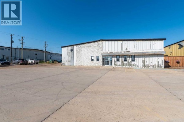 4702 62 Avenue, Lloydminster, AB, photo 2