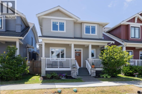 4702 Hazelnut Way, Delta, BC V4M0C5 Photo 2
