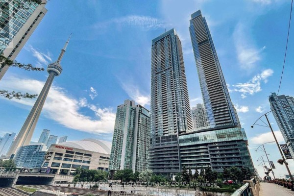 Apartment for rent at 4703 - 3 Concord Cityplace Way, Toronto, ON - MLS® EeYfFl