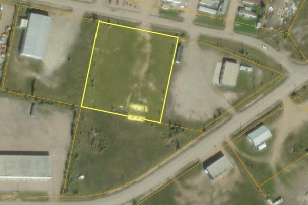 4703 48 Avenue, Fort Nelson, BC V0C1R0 Photo 2