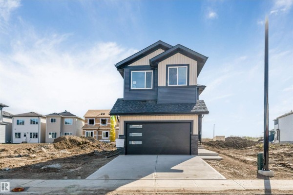 Residential for sale at 4707 17 Av Sw Sw, Edmonton, AB - MLS® jxWV4D