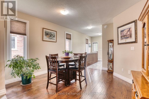 Bedroom 2 - 471 Devonshire Road, Saugeen Shores, ON N0H2C6 Photo 5
