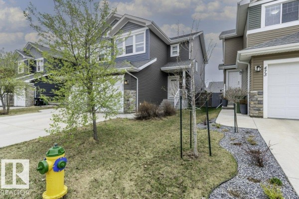 Primary Bedroom - 471 Reed Cr, Leduc, AB T9E0R5 Photo 4