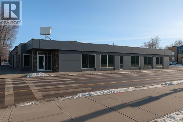 4711 49 Avenue, Red Deer, AB, photo 2