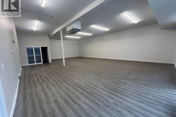 4711 49 Avenue, Red Deer, AB, photo 3
