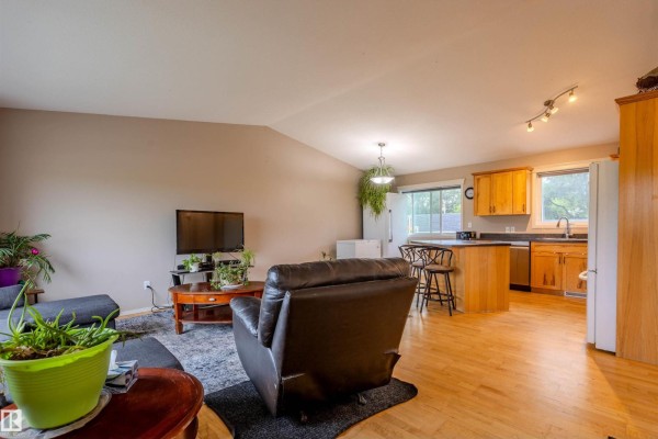 Family room - 4712 50 Av, Pickardville, AB T0G1W0 Photo 4