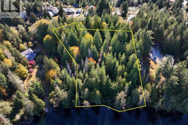 4713 Hotel Lake Crescent, Garden Bay, BC V0N1S1 Photo 5