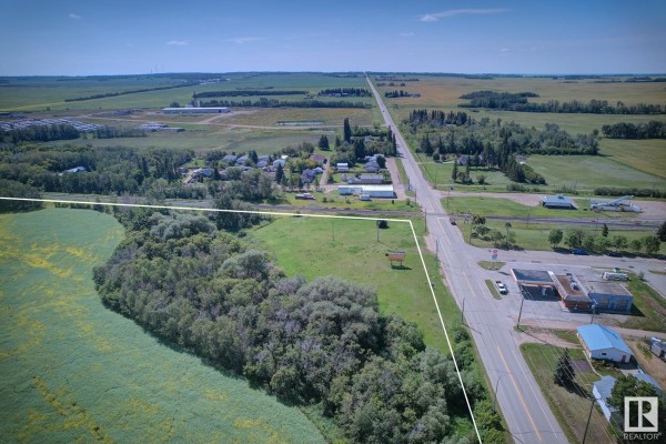 4715 & 4803 48 St, Bruderheim, AB T0B0S0 Photo 5