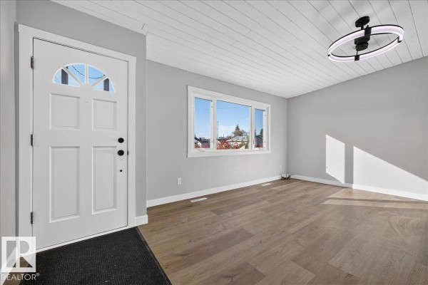 Primary Bedroom - 4716 51 Av, Gibbons, AB T0A1N0 Photo 5