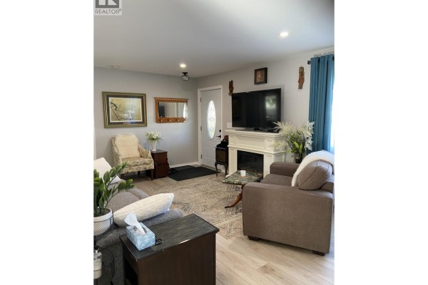 Bedroom 2 - 4719 Olson Avenue, Terrace, BC V8G2A4 Photo 4