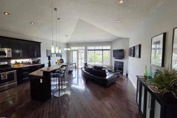 Dining room - 472 Foxtail Co, Sherwood Park, AB T8A3K2 Photo 2