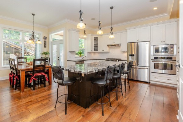 4722 217a Street, Langley, BC V3A2N7 Photo 5
