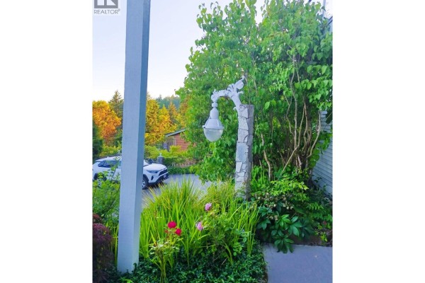 4723 Hotel Lake Road, Pender Harbour, BC V0N1S1 Photo 5
