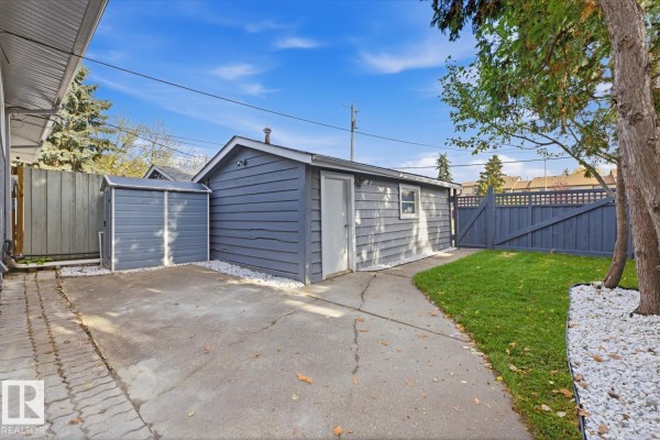 4727 105 St Nw, Edmonton, AB T6H2M3 Photo 4