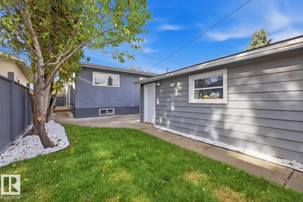 4727 105 St Nw, Edmonton, AB T6H2M3 Photo 5